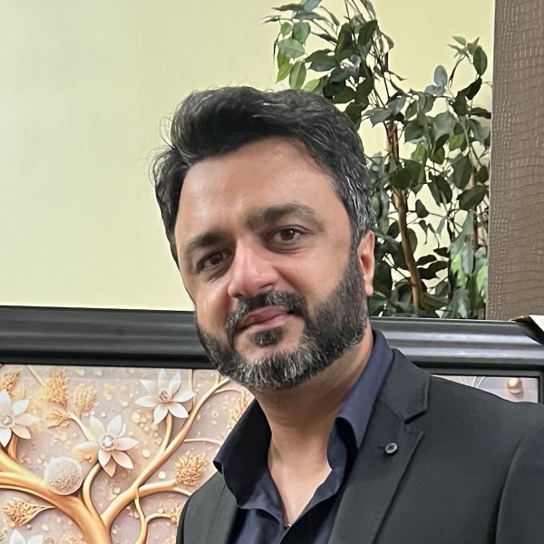 Taimur Zafar